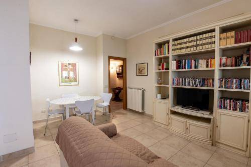 Quartiere XXIX Ponte Mammolo Apartment | IL Giardino degli Aranci