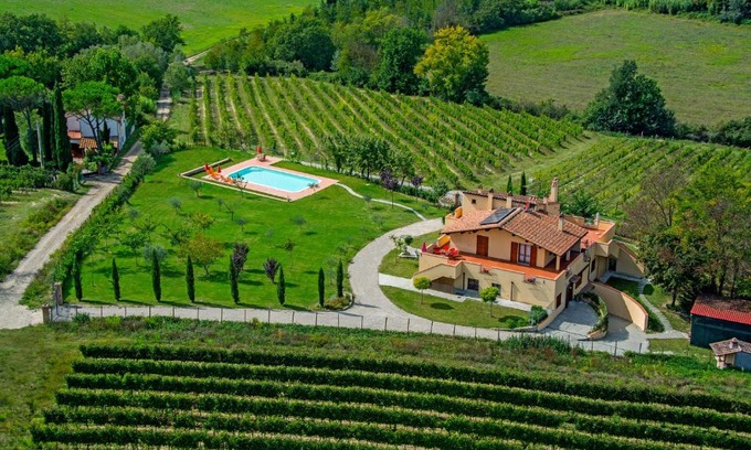 Montespertoli Apartment | Il Gufo del Chianti
