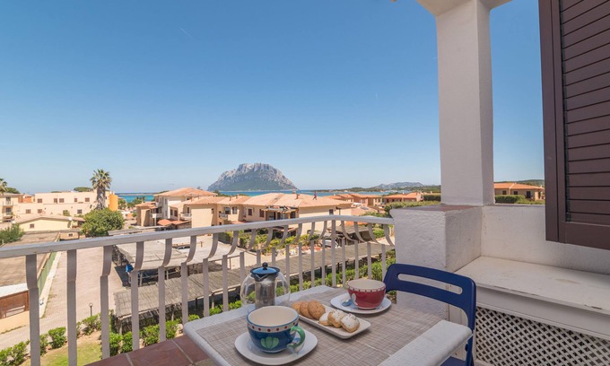Porto San Paolo House | Il Vecchio Faro A41 150m From The Beach, Porto San Paolo, Italy