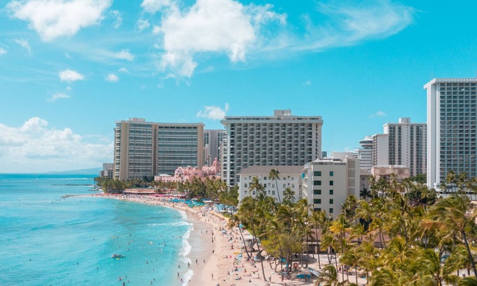 Waikiki Hotel | Ilikai Hotel, 2Units, Sleeps 10 in total. Great for Families & Groups