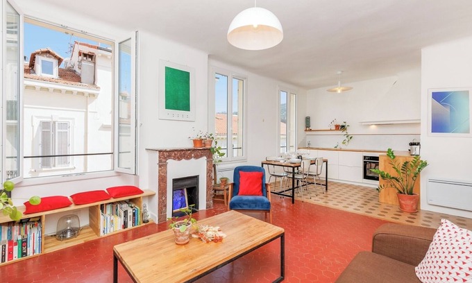 Prado - Republique Apartment | Immogroom - Bright flat - near shops - Congress