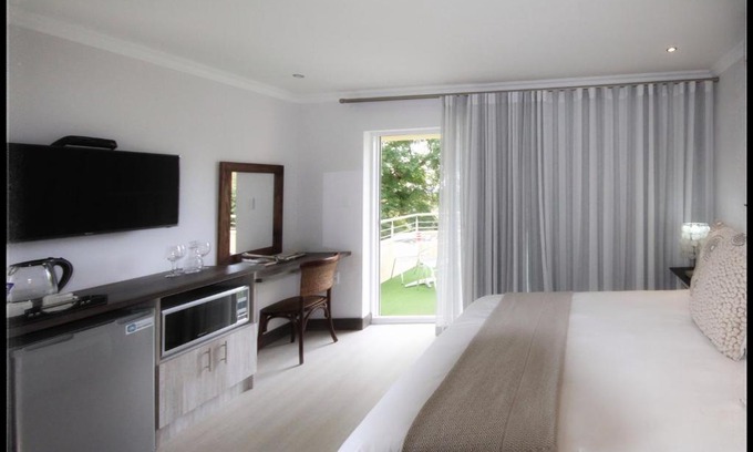 Bloemfontein Bed & Breakfast | Impa-Lala Country Estate