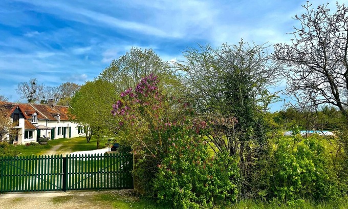 Sainte-Gemme Cottage | Impeccable 2-Bed Cottage in Sainte-Gemme