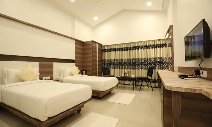 Tungarli Resort | IMPERIAL GRANDE RESORT LONAVALA