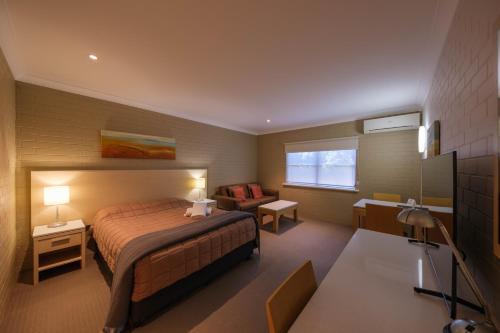 Bowral Hotel | Imperial Motel