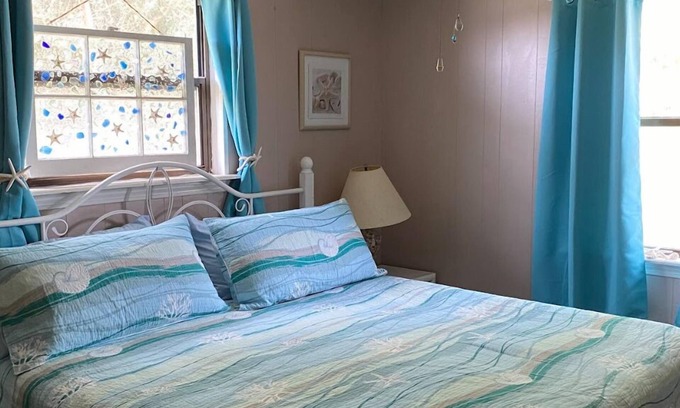 Sea Scape House | Impossible Dream -4-bedroom Classic Beach House,