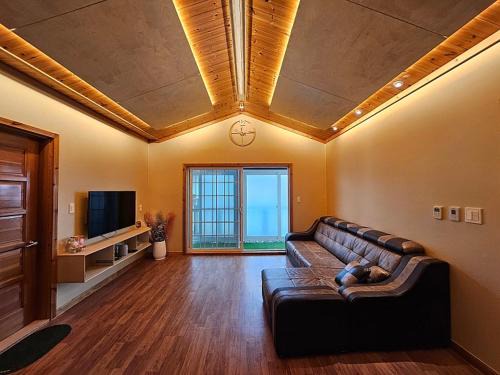 Aewol Villa | IMSTAY friendly child Yusuam Aewol