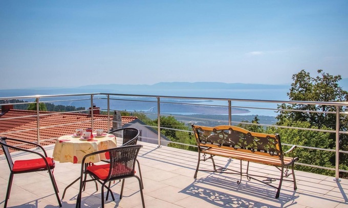 Hreljin Apartment | In a family house, in the small village of Hreljin and not far from the Crikvenica Riviera, are loca