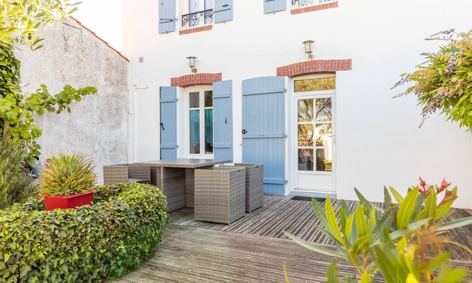 L'Epine Ski Chalet | In heart of Noirmoutier, house for 6 adults, 1 child