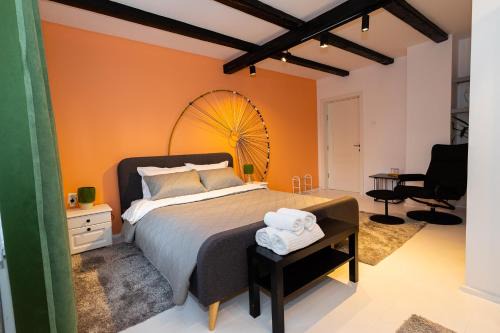 Campulung Moldovenesc Bed & Breakfast | In(n) Longfield Town