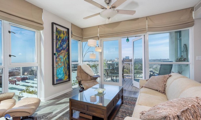 San Diego Condo | In the Heart of Downtown San Diego with awesome 360 views