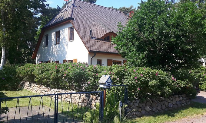 Dierhagen Strand Apartment | In Unmittelbarer Strandnähe Ca.300m bis zum Sandstrand