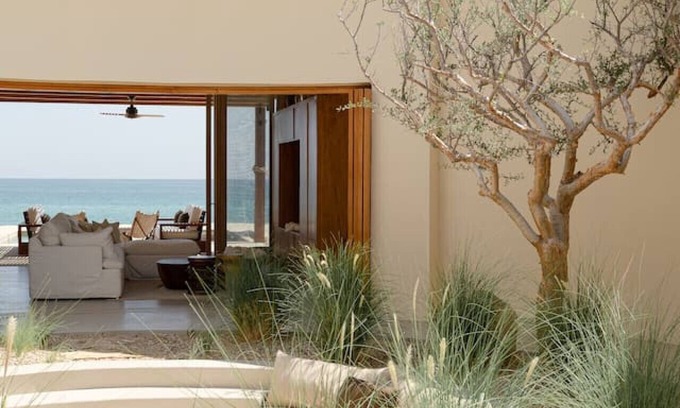 La Ribera House | Incredible beachfront home