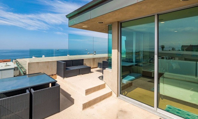 El Porto House | Incredible Ocean Views High Atop A Hill In North Manhattan Beach!