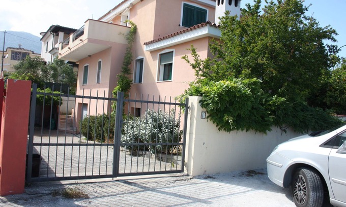 Orosei Apartment | Independent apartment in a semi-detached house in Orosei 2 km from the sea