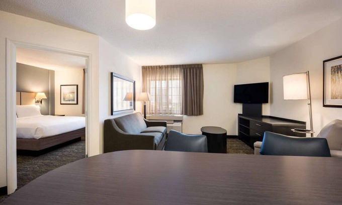 Earth City Hotel | Indulge in Home-Like Comfort! 2 Convenient Units, Near Berthold Square Park