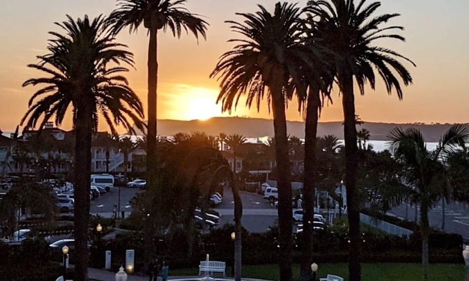 Coronado Resort | Indulge in Paradise at Coronado Beach Resort : Min 7 day -Sunday to Sunday