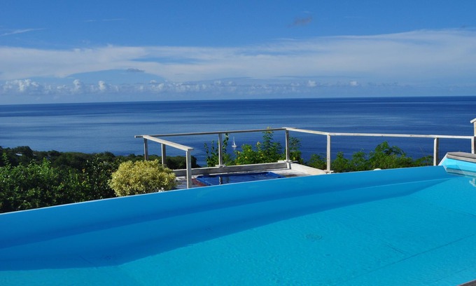 Bouillante House | Infiniti Blue (Blue Cove)