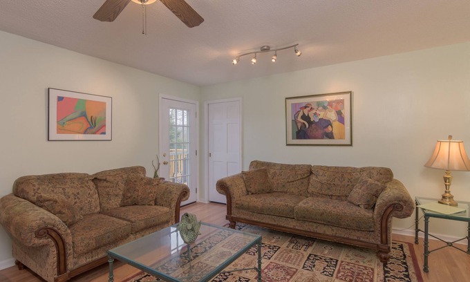 Weaverville Cottage | Inn on Main Mountain View Cottage