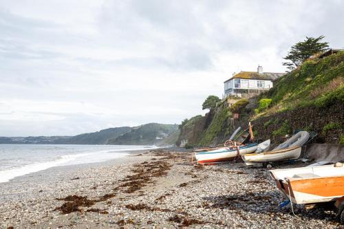 Downderry Hotel | Inn on the Shore