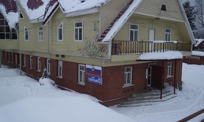 Baykalsk Hotel | Inn Yut+