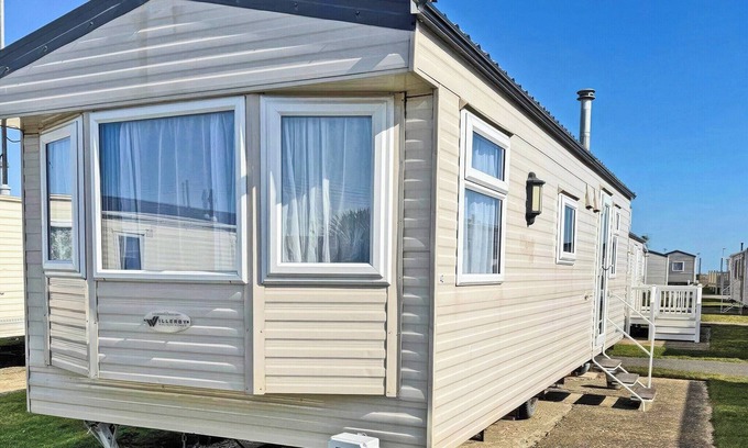 Caister-on-Sea House | Introducing the Willerby Herald, a 2-bedroom caravan designed with your comfort.