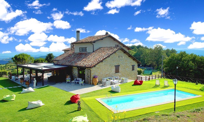 Monte Santa Maria Tiberina Villa | Inviting 15 guests Villa