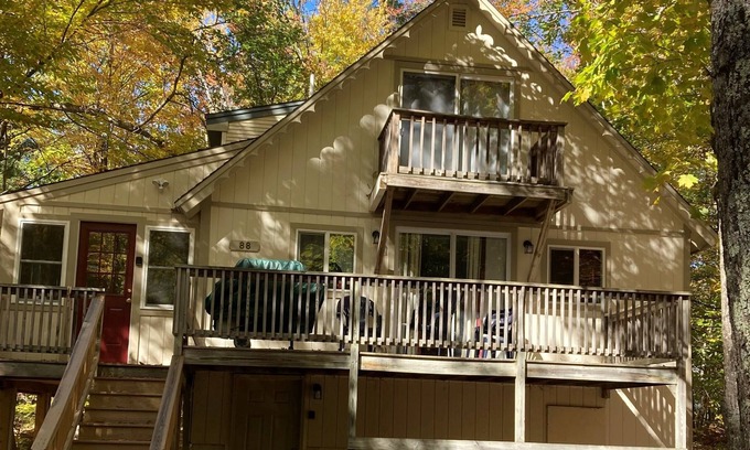 Moultonborough House | Inviting Balmoral Chalet Sleeps 8 FREE EV CHARGING INCLUDED