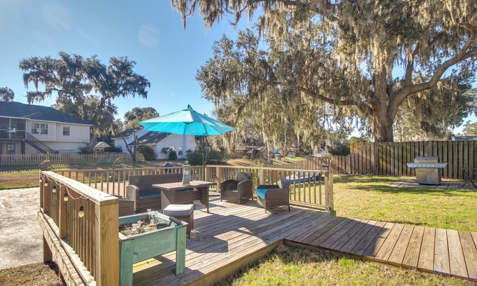 Savannah Apartment | Inviting Savannah Vacation Rental w/Game Room!