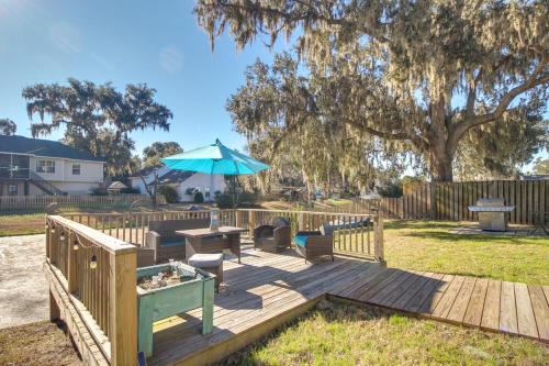 Savannah Apartment | Inviting Savannah Vacation Rental with Game Room!