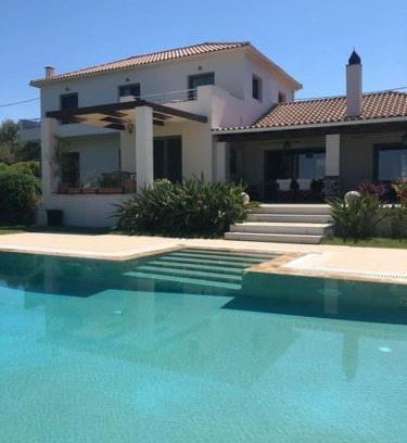 Tragaki Villa | Ira Private Villa with Pool