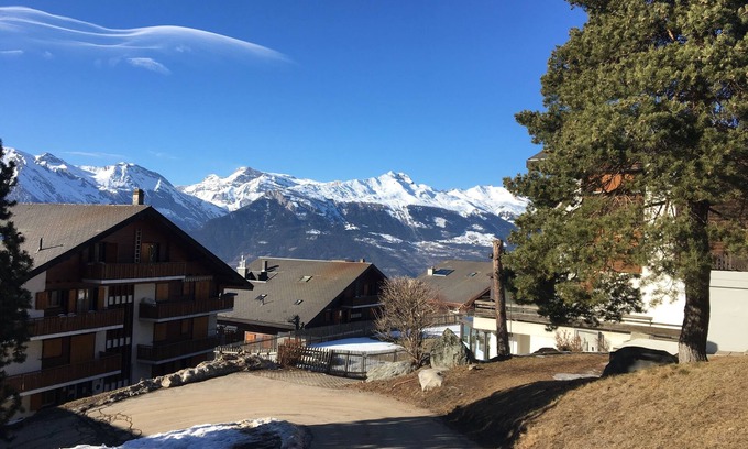 Veysonnaz Apartment | IRIS Apartment "Vacation Rental in Veysonnaz, 4 Valleys"