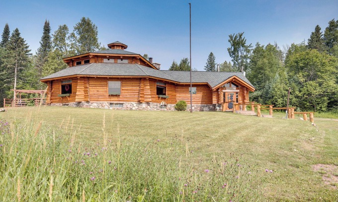 Ironwood Cabin | Ironwood 'Superior Home' ~ 4 Mi to Big Powderhorn!