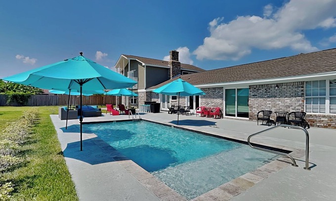Galveston House | Island by Choice | Pet-friendly Home with Game Room + Private Pool - Heated in W
