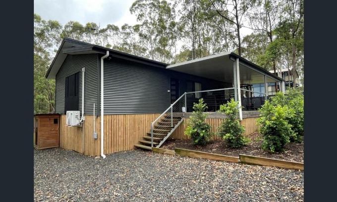 Brisbane Waterfront House | Island Haven Wood