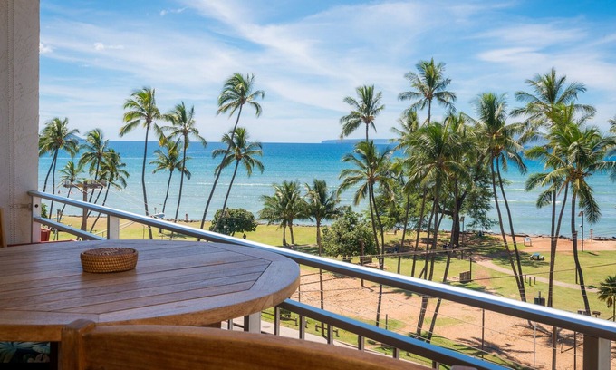 Kihei Hotel | Island Surf by Coldwell Banker Island Vacations