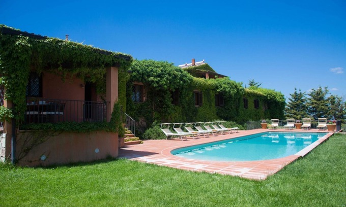 Contessa Entellina Villa | Domus Sicily - Fattoria Gorgo - Contessa Entellina