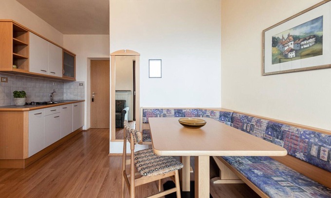 Caldaro Sulla Strada del Vino Apartment | 724F Residence Hofgarten