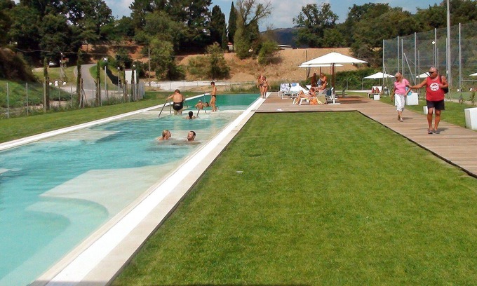 Castelnuovo di Val di Cecina Apartment | Beautiful apartment for 8 people with pool, WIFI, TV, patio and pets allowed