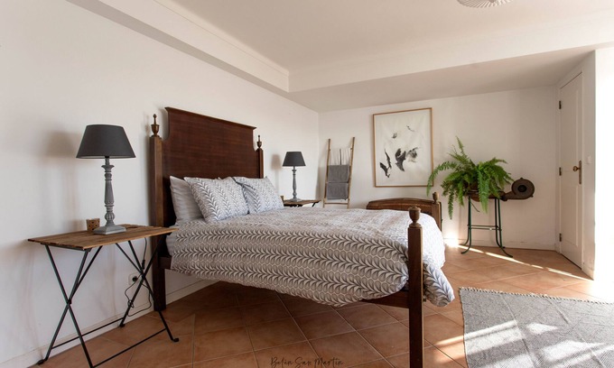 Foz do Arelho Cabin | ITS A Room IN A Shared House