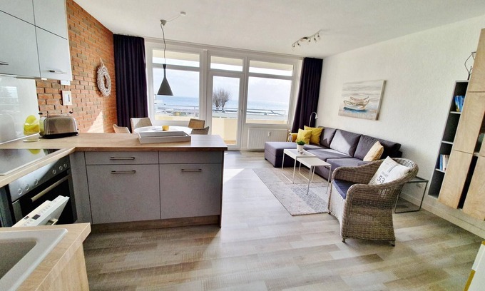 Grossenbrode Apartment | IV Jahreszeiten Haus 2 Apartment 27 - The sea makes you happy!