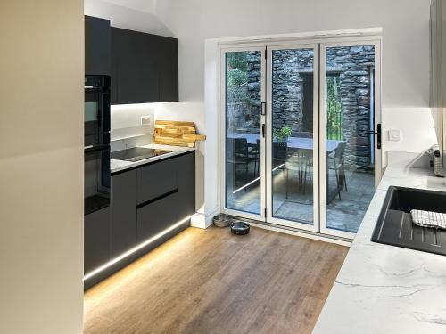 Staveley House | Ivy Cottage