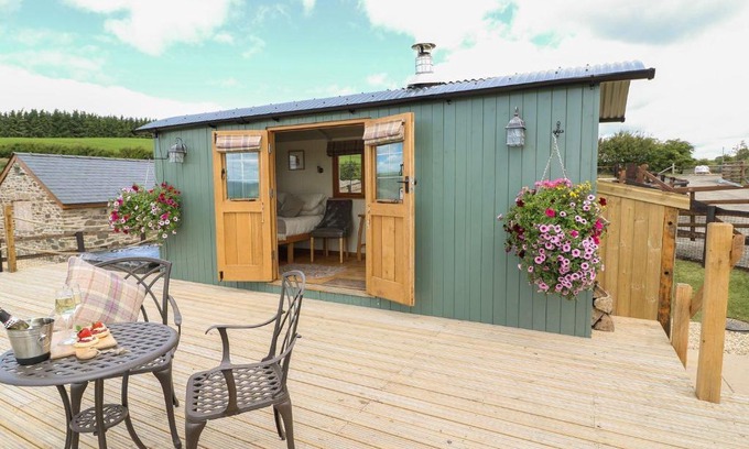 Rhayader House | Ivy's Way