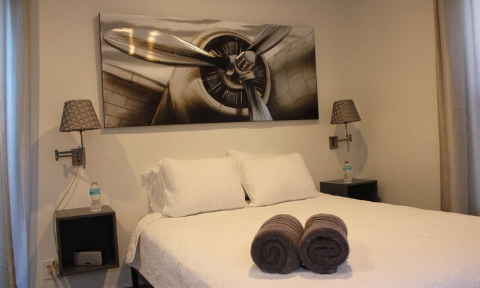 Lake Worth Apartment | J&J"s Chic Farmhouse Downtown Lake Worth Beach