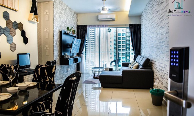 Malacca City Apartment | J&J Vacation Home@Parkland Residence