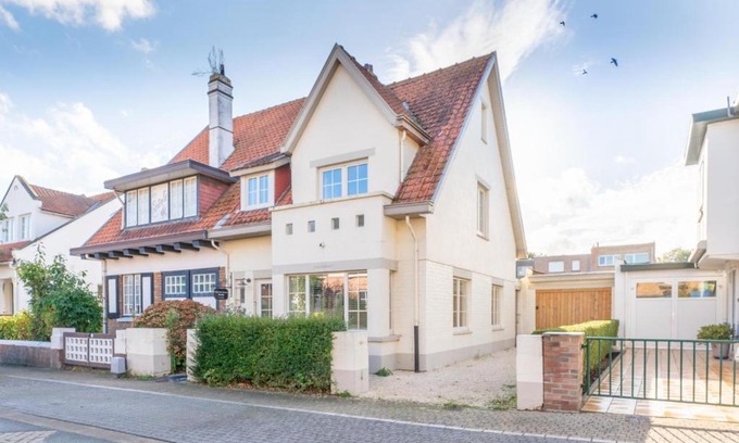 De Haan House | Jacamar - De Haan