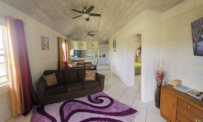 Jackson Apartment | Jackson Breezy Vacation and Venue Rental Barbados