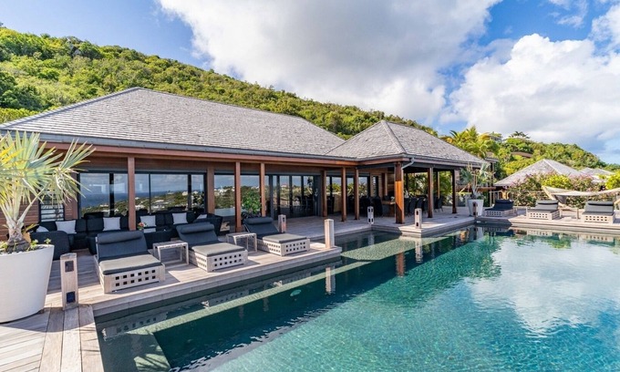 Grand Cul-de-Sac Villa | Jade (5/8 Rooms) Luxury villa