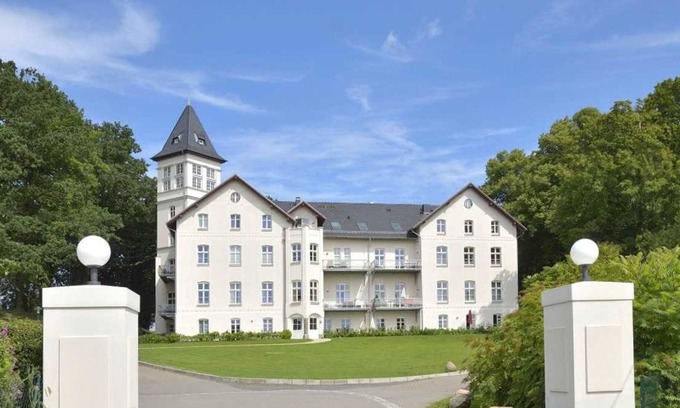 Hohen Niendorf Apartment | Jagdschloß zu Hohen Niendorf Fewo 5