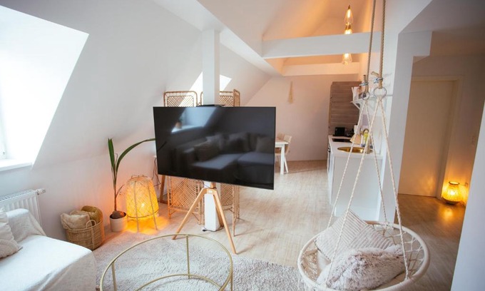 Wurzburg City Centre Apartment | JAMA - Altstadt, WLAN, Arbeitsplatz, Modern Boho #3